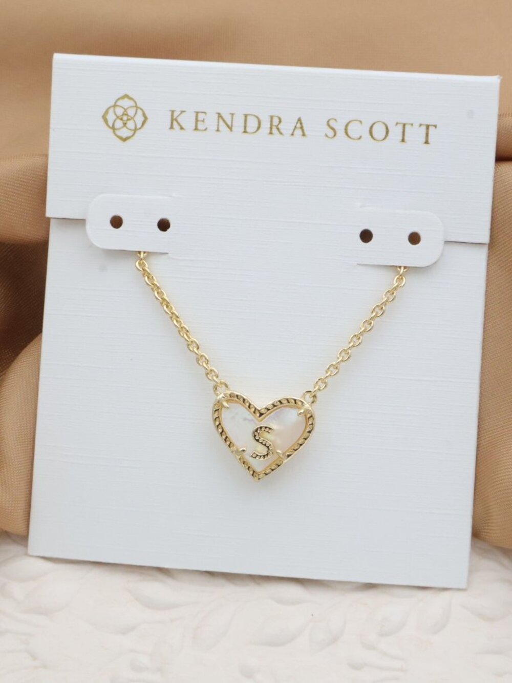 Kendra Scott Ari Heart S Gold Mother-of-Pearl Necklace